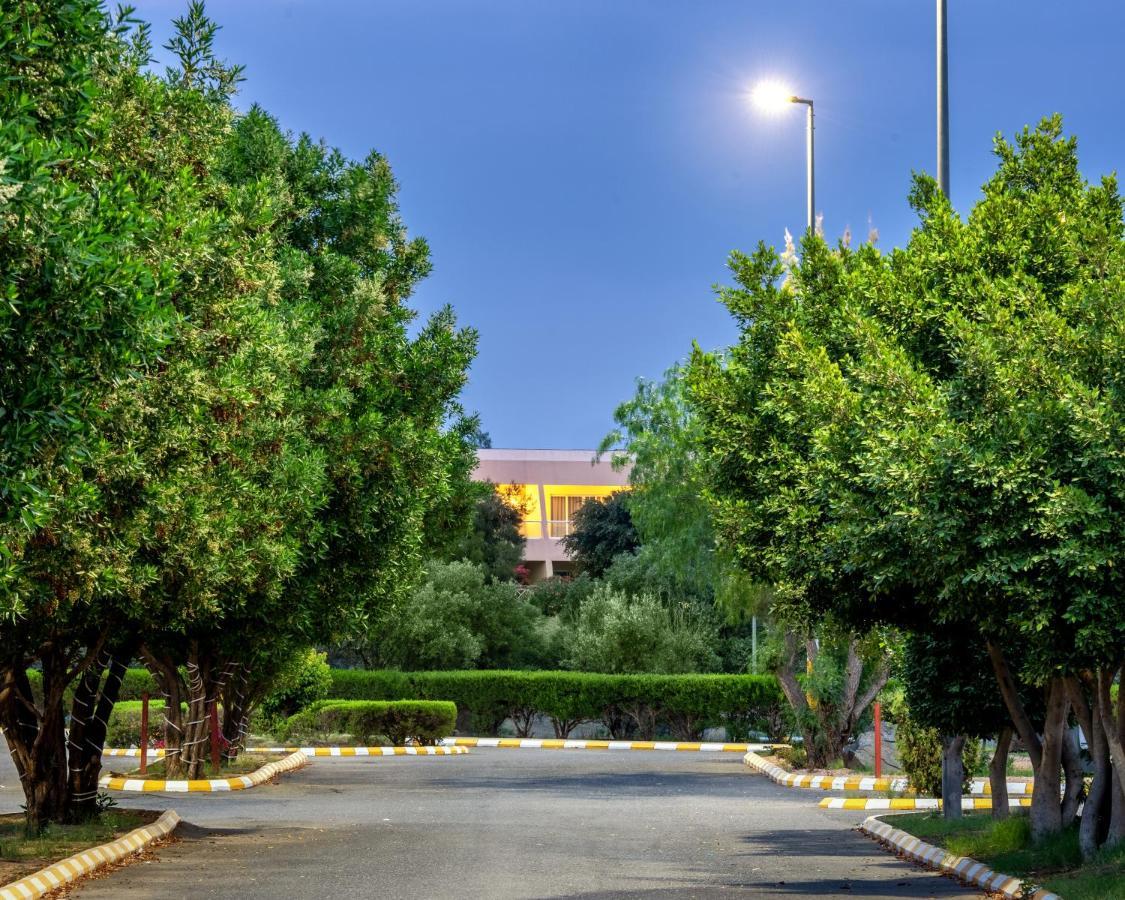 Airport Hotel And Resort Abha Eksteriør bilde